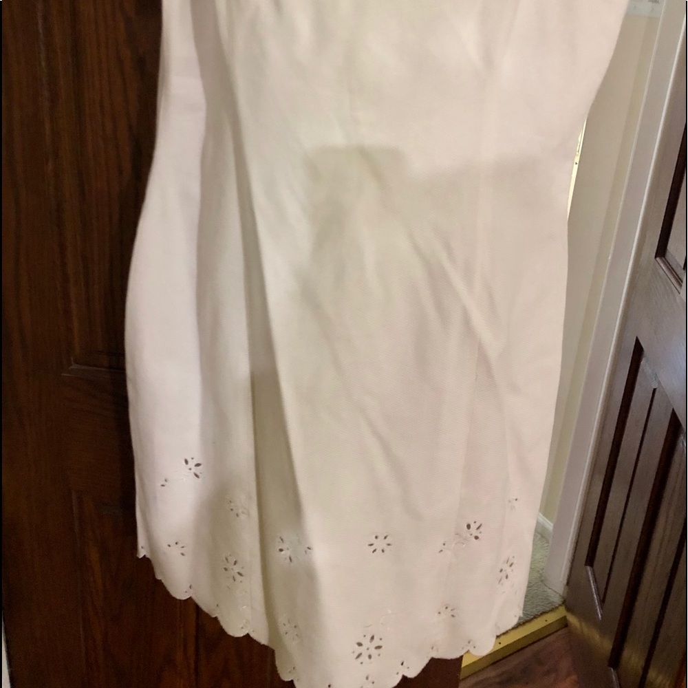 Pure and Simple New White 100% Cotton Dress - Picture 2 of 3